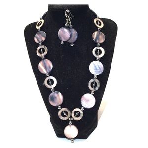 Necklace & earrings set